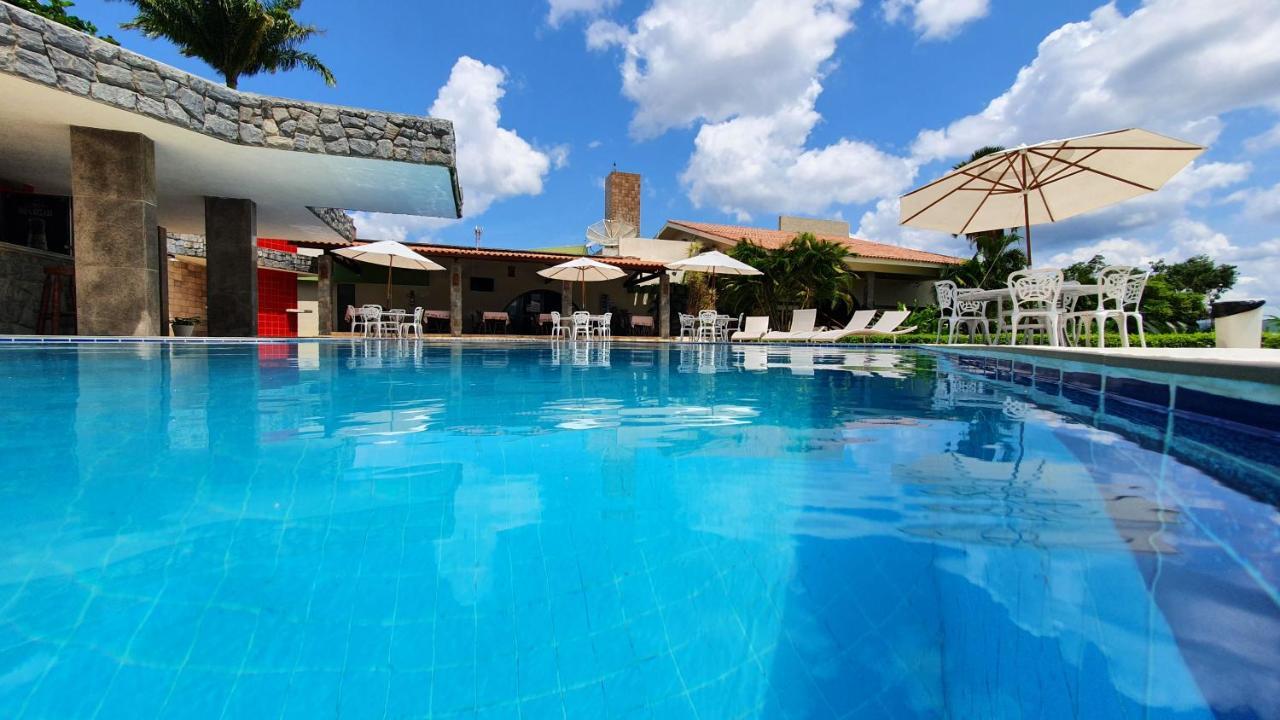 Hotel Tres Palmeiras Gravatá Buitenkant foto