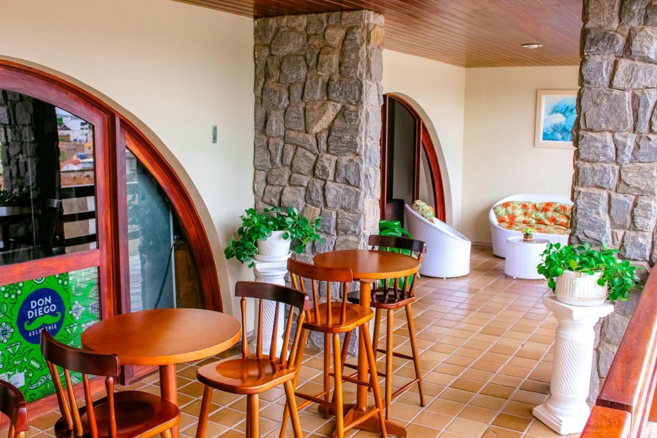 Hotel Tres Palmeiras Gravatá Buitenkant foto