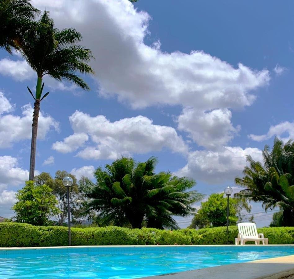 Hotel Tres Palmeiras Gravatá Buitenkant foto
